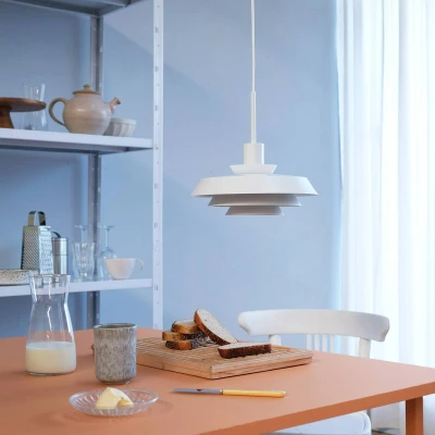 Afbeelding van Dyberg Larsen DL30 hanglamp Ø 30 cm, wit