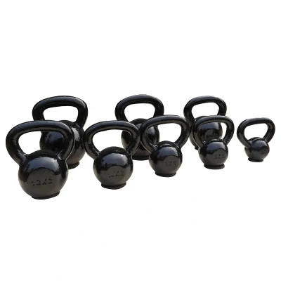 Afbeelding van Toorx Fitness Gietijzeren Kettlebell Met Rubber Basis 12 kg Zwart