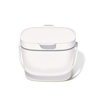 Afbeelding van OXO Good Grips compostbak, compostbak voor de keuken, geurbescherming, wit, 6,6 l