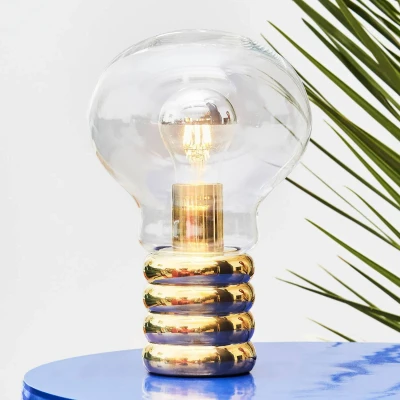 Afbeelding van Ingo Maurer Bulb Brass LED tafellamp, messing