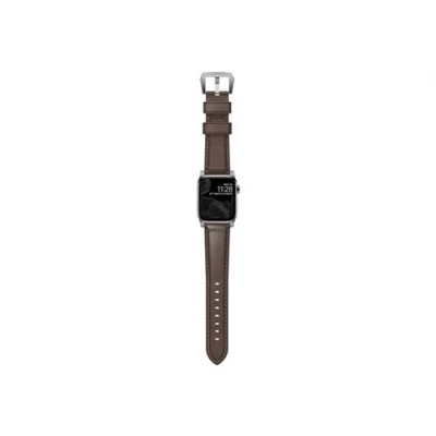 Afbeelding van Nomad traditional leather strap Apple Watch 42mm / 44mm 45mm 49mm bruin zilver NM1A4RST00