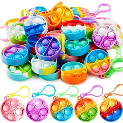 Afbeelding van JOYIN 30 stuks (orbiculair) sleutelhanger pop, mini fidget speelgoed, anti stress kinderen, feestcadeaus voor kinderen van 4 8, Goodie Bag Stuffers klaslokaal prijzen