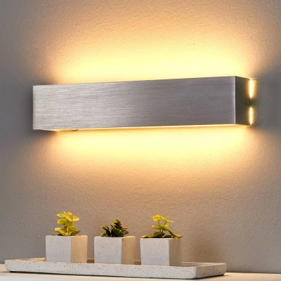 Afbeelding van Lindby LED wandlamp 1licht kunststof, metaal, glas H: 8 cm geborsteld aluminium Inclusief lichtbron