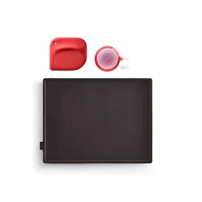 Afbeelding van Lékué Roll Cake Set Met Decomax Deegspuit, Spatel En Bakmat Uit Silicone Bruin