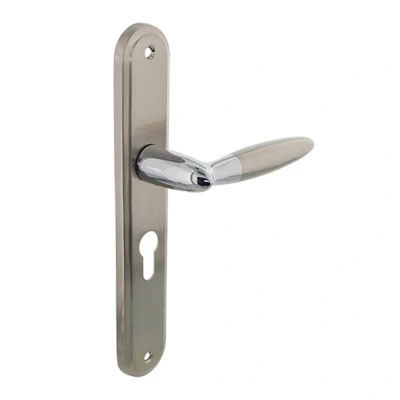Afbeelding van Intersteel Deurkruk Elen op schild profielcilindergat 55 mm chroom