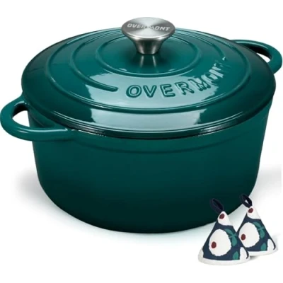 Afbeelding van Overmont Cocotte van geëmailleerd gietijzer, braadpan 5,4 liter met deksel en katoenen pannenlappen, robuust kookgerei voor stoven, stoofschotels, braden, brood bakken, groen