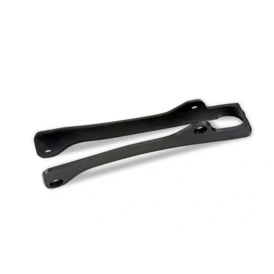 Afbeelding van UFO Kettinggeleider Achterbrug Yamaha YZ125 YZ250 1993 2001 YZ400F 1998 1999 WR400F Zwart