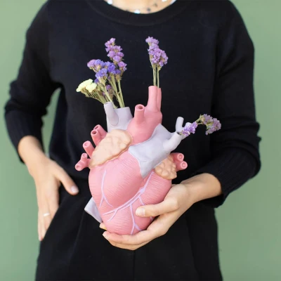 Afbeelding van Seletti Love in Bloom hart vaas color