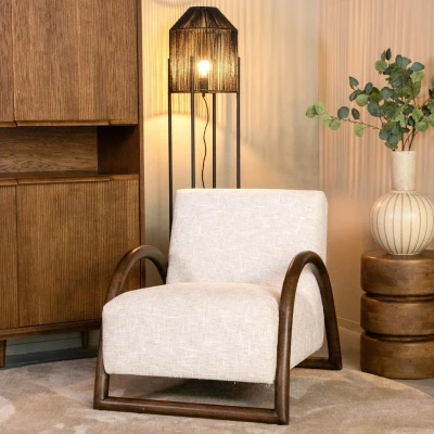 Afbeelding van LABEL51 Viggo Fauteuil Naturel Stof Walnoot onderstel Met Armleuning