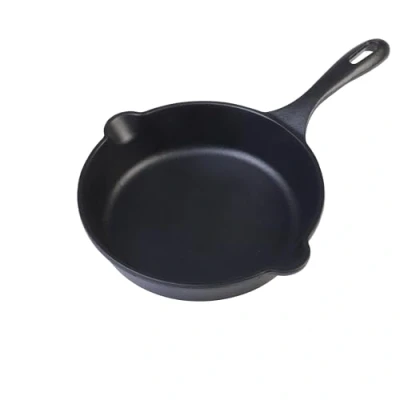 Afbeelding van Victoria Poêle en Fonte Émaillée Induction 20cm, Convient pour le Feu, Barbecue, Four, la Plaque Vitrocéramique, Gaz, Cast Iron Skillet sans Toxicité, PTFE ni PFOA