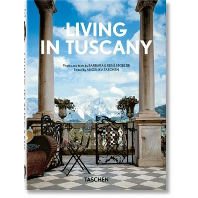Image de Living in Tuscany. 45th Ed.