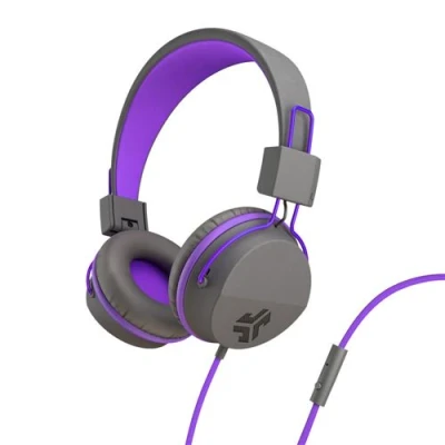 Afbeelding van JLab JBuddies Studio hoofdtelefoon met kabel voor kinderen, bekabelde jonge oren volumebegrenzing, geluidsisolatie en microfoon (paars)