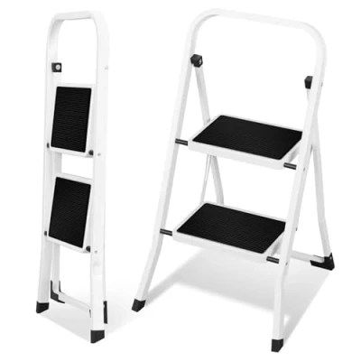 Afbeelding van EUGAD vouwladder met 2 treden, antislip, handvat, gemakkelijk op te bergen, belastbaar tot 150 kg, staal, zwart/wit