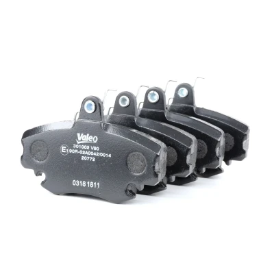 Afbeelding van VALEO 301002 Remblokkenset FIRST Vooras Excl. slijtage waarschuwingscontact Zonder anti kreukplaat RENAULT: CLIO 2, TWINGO 1, 19 II Hatchback