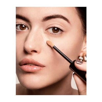 Afbeelding van Bobbi Brown Skin Full Cover Concealer ALMOND 8 Ml