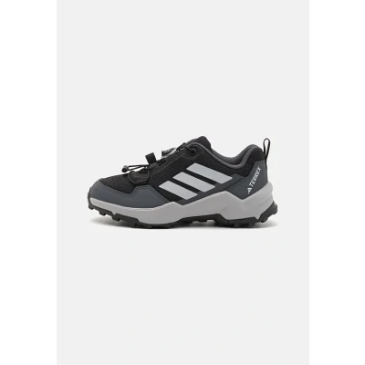 Afbeelding van Adidas Terrex AX4S Speed Unisex Outdoorschoenen voor kinderen, Maat: 31.5, Core black/grey two/grey six Imitatieleer/ textiel