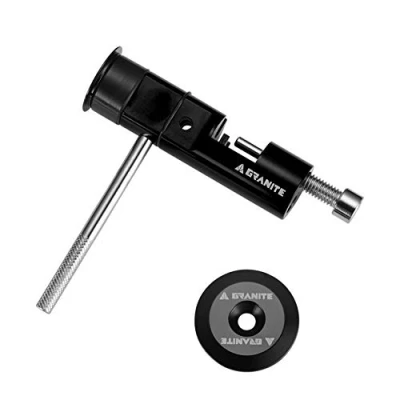 Afbeelding van Granite Stash Kettingpons Zwart opgeborgen in het stuur Chain tool stashed inside handlebar