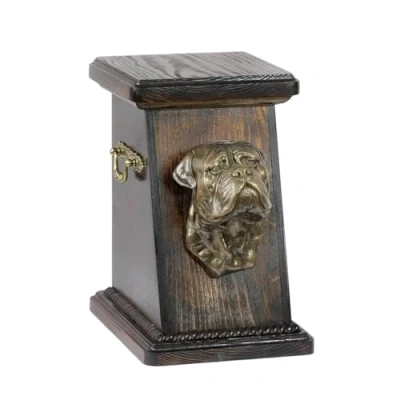 Afbeelding van Elegante urn hond voor Bullmastiff as, met hondenbuste als herdenkingsstuk