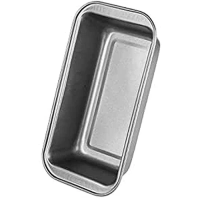 Image de Chef Aid Moule à Pain Rectangulaire 2lb, Antiadhésif, 900g, 21cm x 11cm 7cm. Idéal pour Pains, Gâteaux et Pâtisseries. Compatible Lave vaisselle, Réfrigérateur Congélateur, Gris