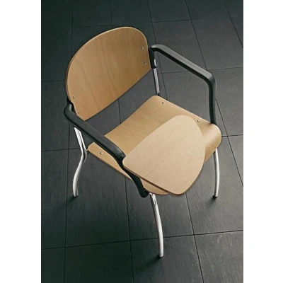 Afbeelding van Vergaderstoel Ruby kleur Houtkleur materiaal hout Met armleuning en collegeplank van framekleur Chroom