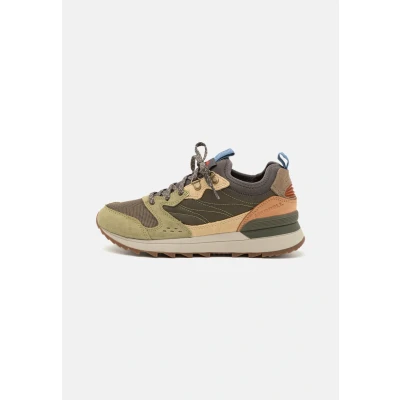 Afbeelding van Merrell Alpine 83 Recraft Outdoorschoenen olive/multicoloured, Heren, Maat: 42, Olive/multi coloured Leer en textiel
