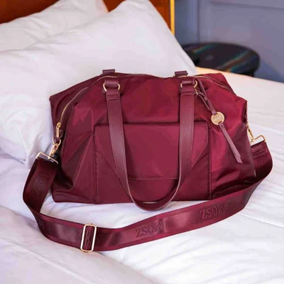 Afbeelding van MÔSZ Sandy Travelbag aubergine Weekendtas