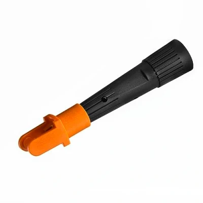 Afbeelding van FUGINATOR® EU adapter oranje voor Fuginator vereenvoudigde voegenreiniging door geschikt bezem en vloerstelen helpt bij het reinigen van voegen in de badkamer,