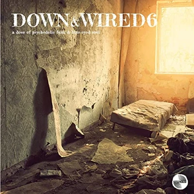 Afbeelding van Down &amp; Wired 6