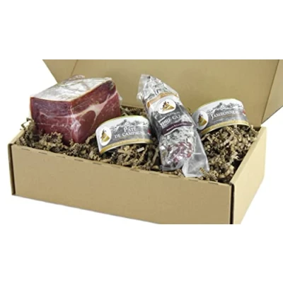 Image de Charcuterie française, Colis Le Montagnard, Jambon et Saucisson Médaillé, jambonneau, pâté