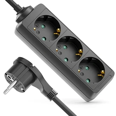Afbeelding van deleyCON Stekkerdoos met 3 vakken platte stekker, netklem voor gebruik binnenshuis, kabel van 5 m, robuuste kunststof behuizing, zwart
