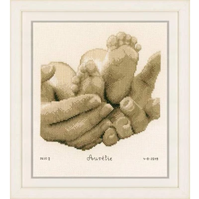 Afbeelding van Babyvoetjes borduren (pakket)