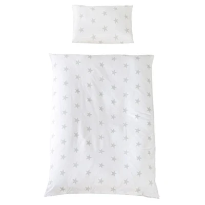 Image de roba Parure de Lit Bébé Little Stars 2 Pièces 100% Coton Housse Couette 100 x 135 cm + Taie d&#039;Oreiller 40 60 Imprimée Étoiles Grises sur Fond Blanc