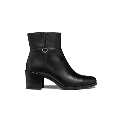 Afbeelding van Geox D New Asheel C Enkellaarzen voor dames, zwart.