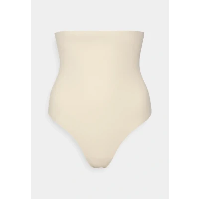 Afbeelding van MAGIC Bodyfashion Maxi Sexy High Thong Latte Maat 4XL