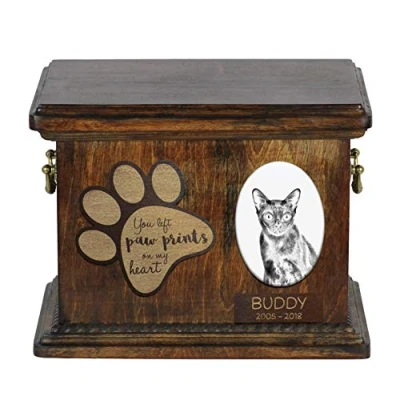 Afbeelding van Persoonlijke urn voor kattenas met foto en hondenras ontwerp