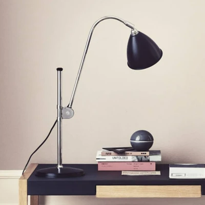 Afbeelding van GUBI Bestlite BL1 tafellamp chroom/zwart