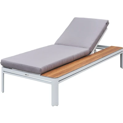 Afbeelding van AXI Kira Ligbed met tafel Wit/grijs Gepoedercoat aluminium frame Rugleuning 5 standen Textileen liggedeelte 200x75cm