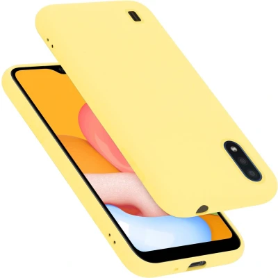 Afbeelding van Cadorabo Hoesje geschikt voor Samsung Galaxy A01 in LIQUID GEEL Beschermhoes gemaakt van flexibel TPU silicone Case Cover