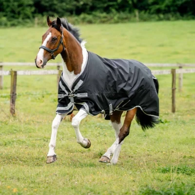 Afbeelding van Amigo Turnout Rug 1200D 250g Black/Titanium Grey/Silver 140/191 Agradi.be