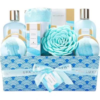 Afbeelding van SPA LUXETIQUE Cadeau voor vrouwen 12 delige cadeauset met zeegeur massageolie, badzout, badbommen, douchegel, haartulband mandknop, badgeschenkdoos