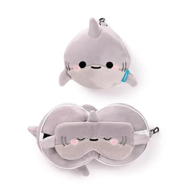 Afbeelding van Relaxeazzz Adoramals Archie the Shark Plush Travel Pillow &amp; Eye Mask Nekkussen + Masker Haai Height 17cm Width 18cm Depth 11cm Open 16 x 28 6cm