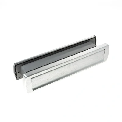Afbeelding van AXA Curve Plus briefplaat met tochtklep en verbindingsschacht deurdikte 38 t/m 72 mm aluminium geslepen F1