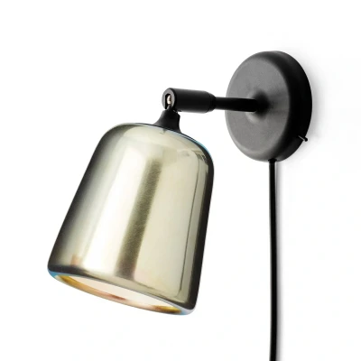 Afbeelding van New Works Material Original wandlamp, staal geel