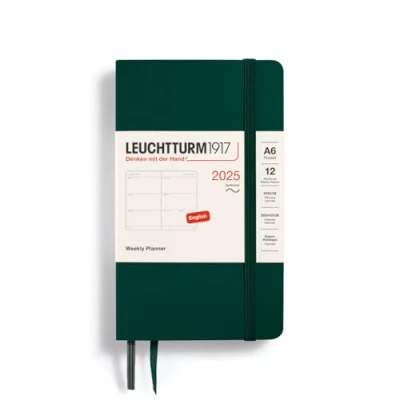 Afbeelding van Leuchtturm1917 Weekly Planner A6 Pocket 12 maanden 2025 Softcover Forest Green