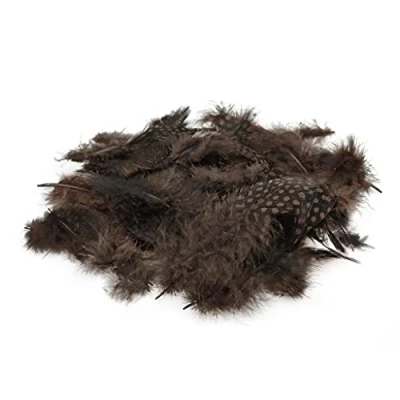 Afbeelding van Netuno 150 stuks bruin 6 g parelhoenveren, puntveren, vogelveren, knutselveren, natuur om te knutselen, decoratie, Pasen, Kerstmis, decoratiefiguur