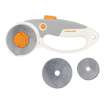 Afbeelding van Fiskars 1066048 Duoloop Titanium Roterende Snijder, Roterend Blade Met Lemmet Handvat, Voor Rechts en Linkshandigen, Bladdiameter: 45 mm 60 mm, Oranje/Wit/Grijs,
