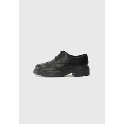 Afbeelding van Clarks Derby Orinoco3 pour femme, cuir noir, 37 EU