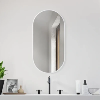 Afbeelding van Navaris ovale spiegel met aluminium frame Wandspiegel 75 x 38 cm Horizontaal of verticaal Ophangbare spiegels Wit