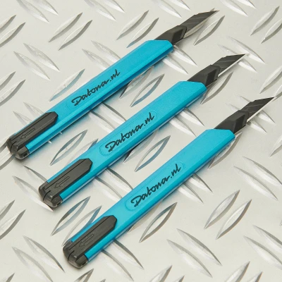 Afbeelding van Scalpel precisie mes voor schuimmat 3 stuks