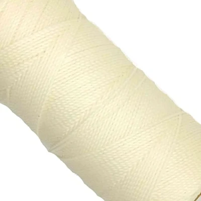 Afbeelding van Linhasita Spoel gewaxt garen 100 g/170 m polyester 1 mm dik macramé 30 kleuren wit